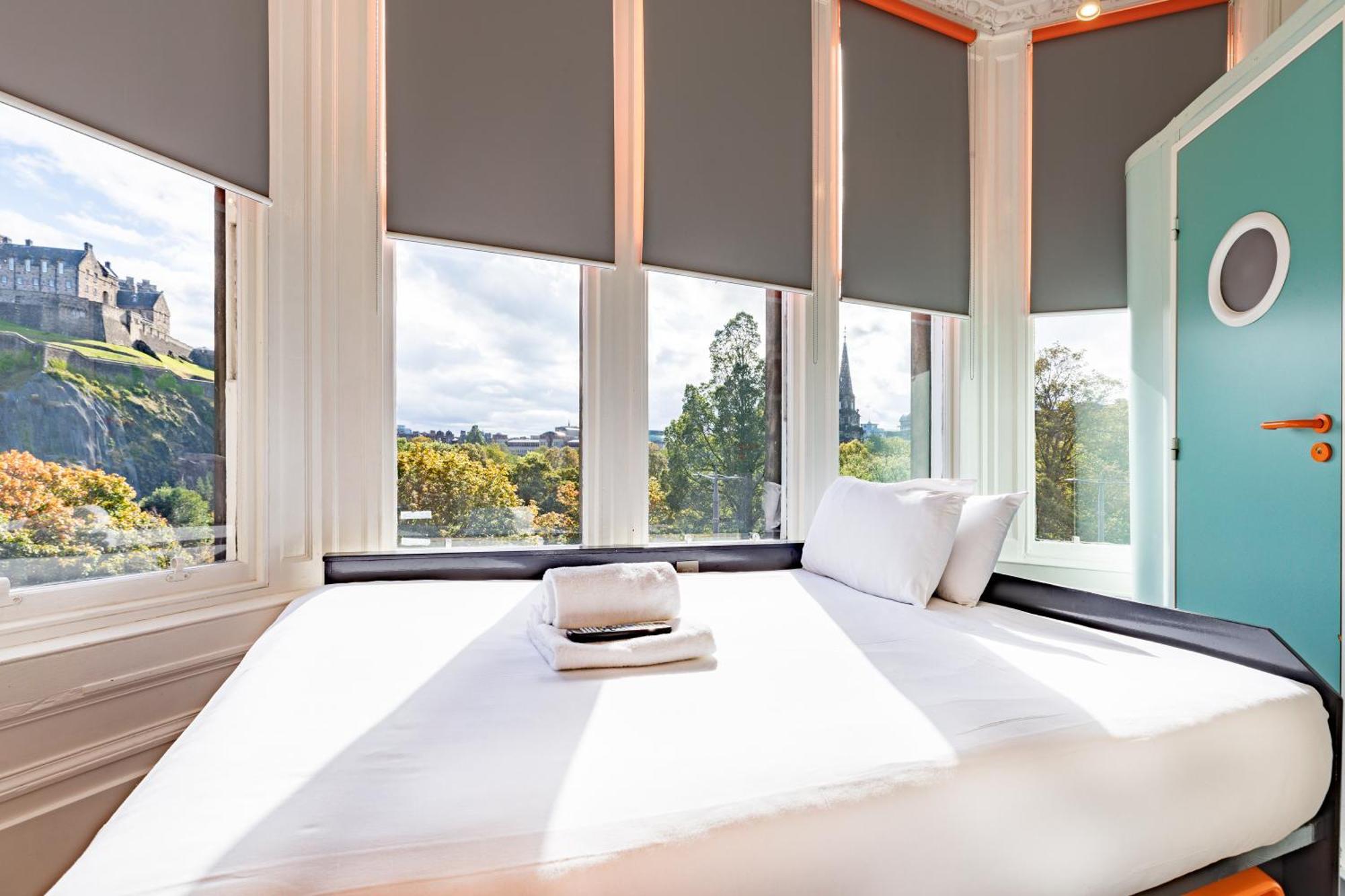 Easyhotel EDI Kültér fotó