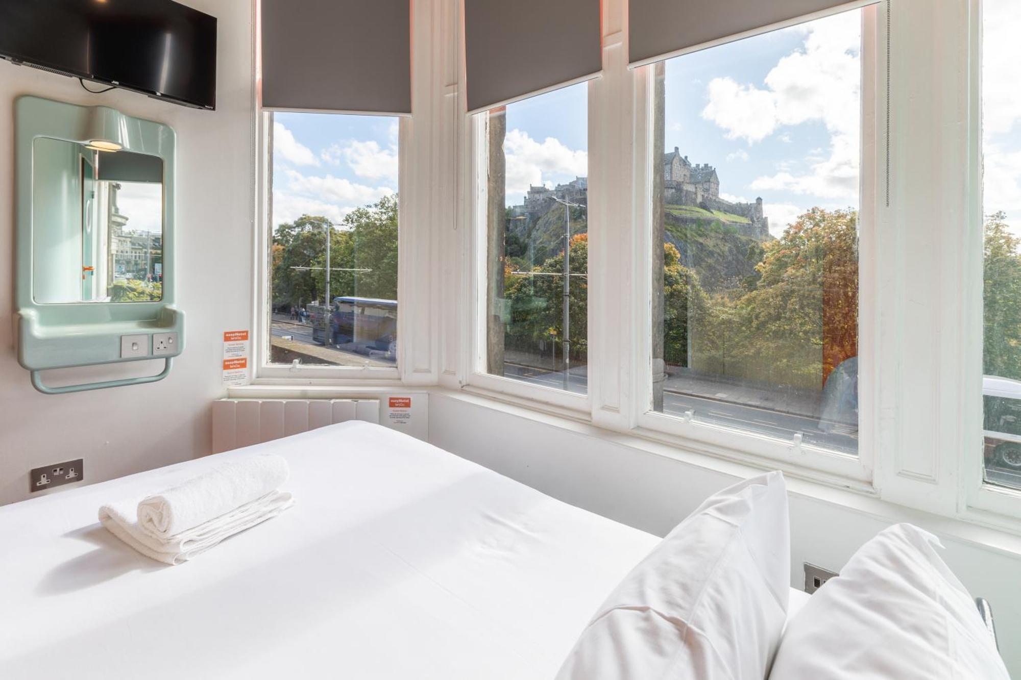 Easyhotel EDI Kültér fotó