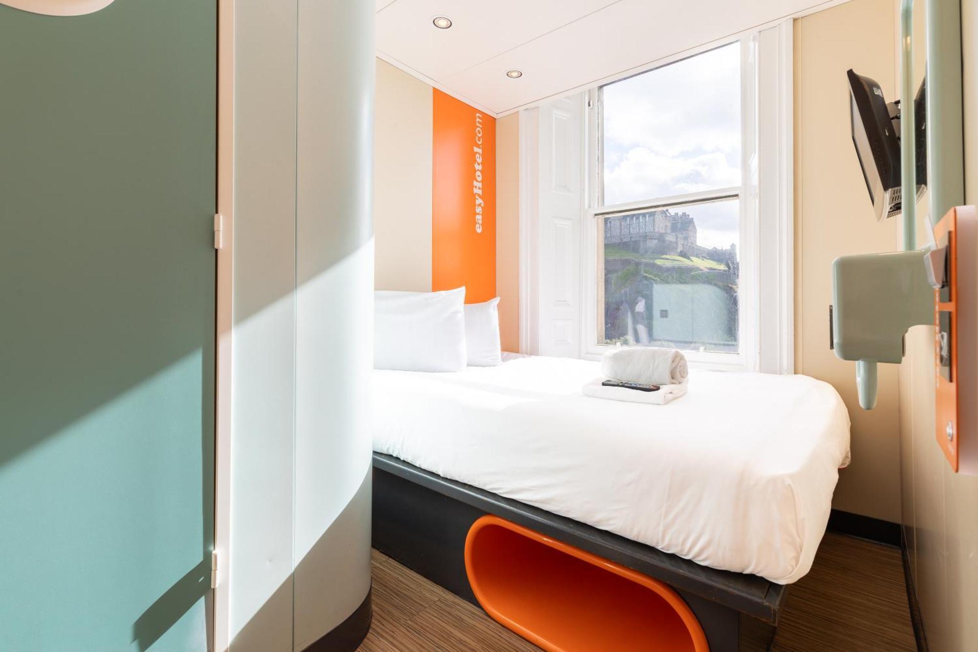 Easyhotel EDI Kültér fotó